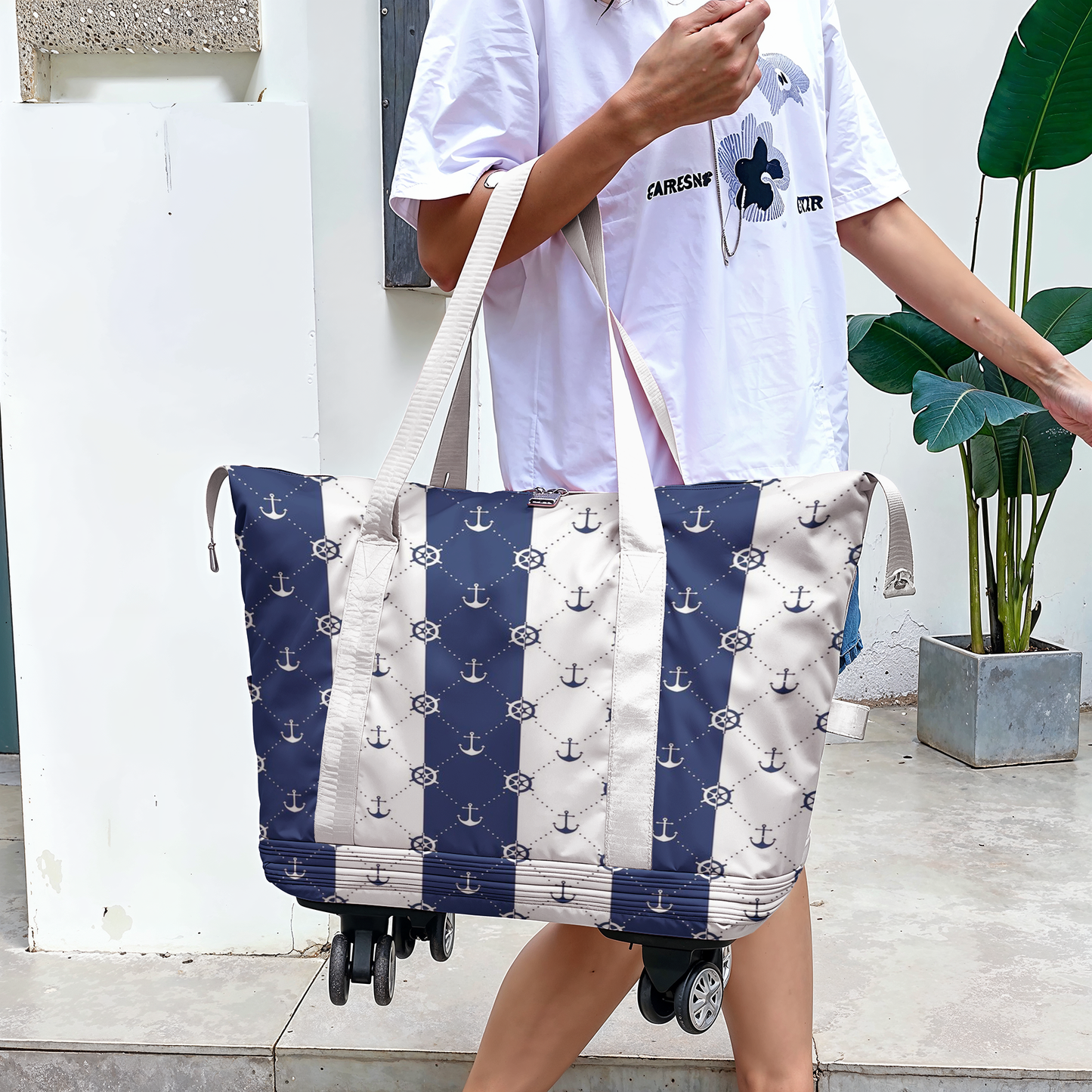 Cee™ Rolling Duffle Bag The Captain’s Bag