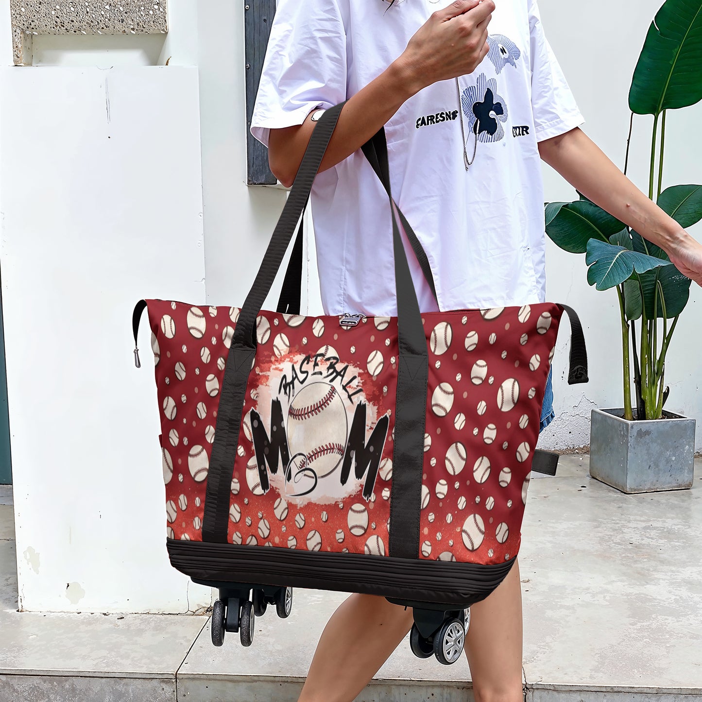 Cee™ Rolling Duffle Bag BaseMom