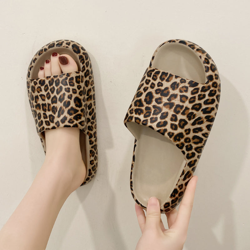 Women’s Leopard Print Thick Sole Slippers – Stylish & Comfy
