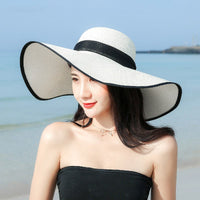 Pure color black brimmed hat-milk White