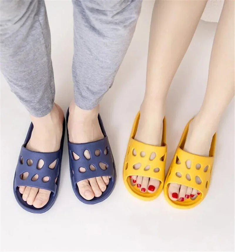 Summer Non-Slip Leaky Slippers – Unisex EVA Sandals for Home & Beach