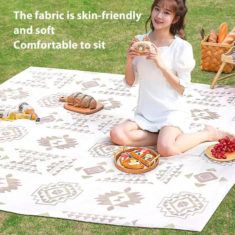 Cute Water-Resistant & Grease-Proof Camping Blanket – Portable Outdoor Mat