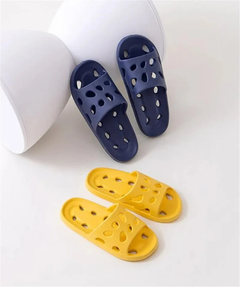 Summer Non-Slip Leaky Slippers – Unisex EVA Sandals for Home & Beach