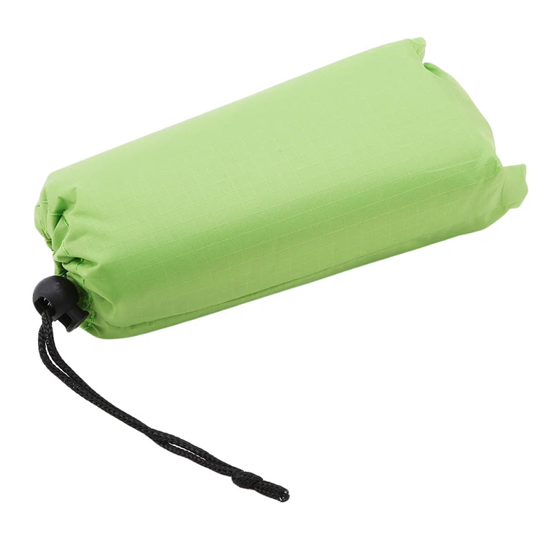 Waterproof Beach & Picnic Mat – Portable Outdoor Blanket (100x150CM)