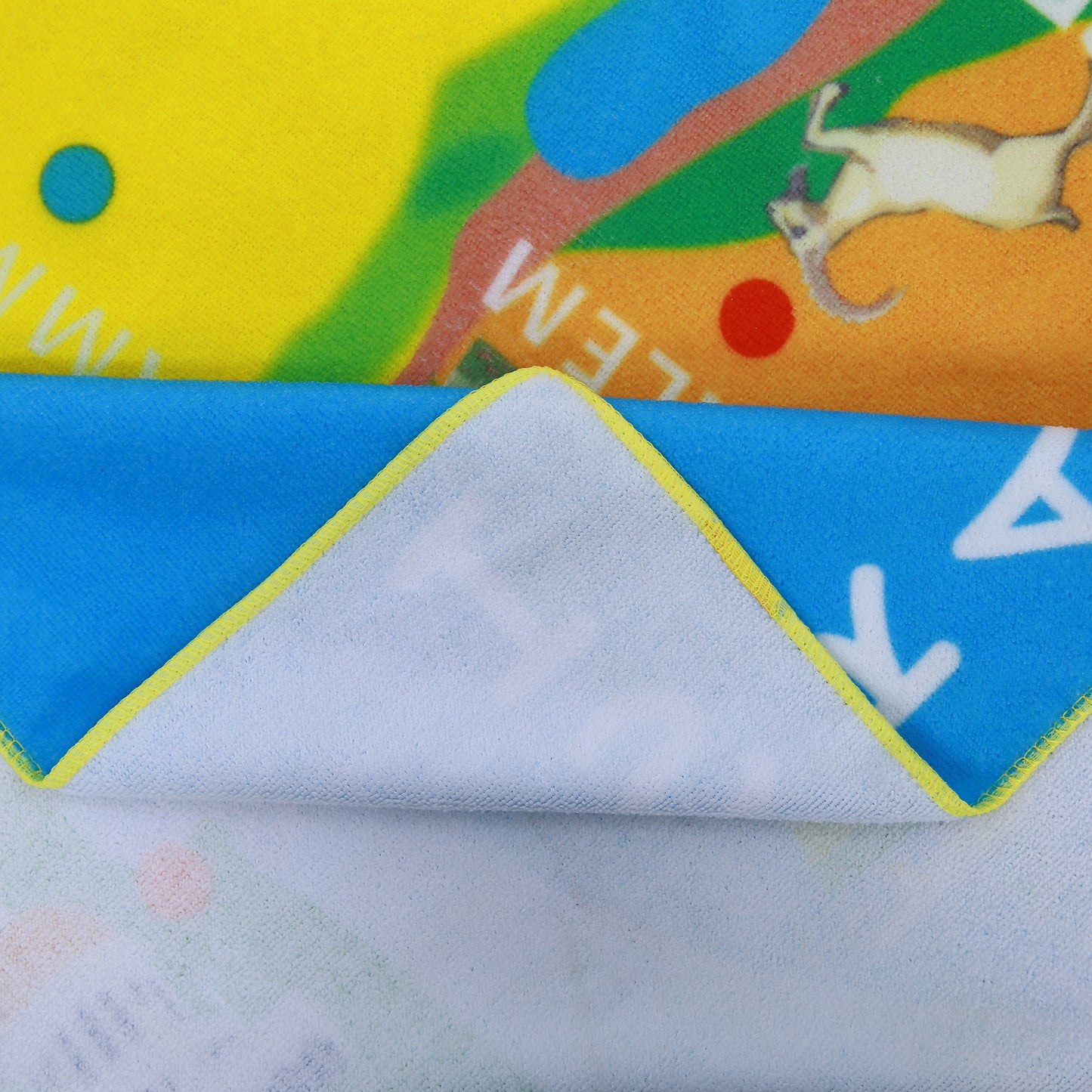 Fruit-Themed Beach Towel & Picnic Mat – Summer Fun Blanket