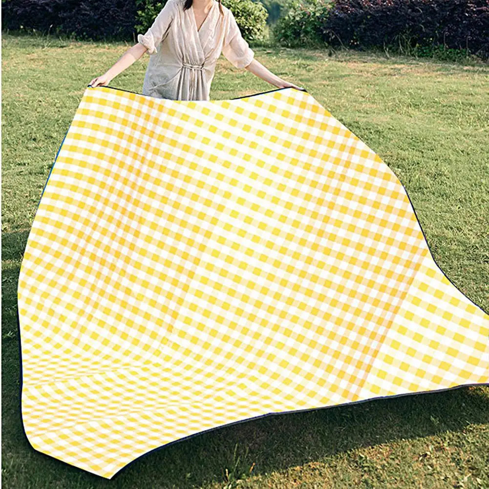 Machine Washable Camping Blanket – Waterproof & Foldable Picnic Mat