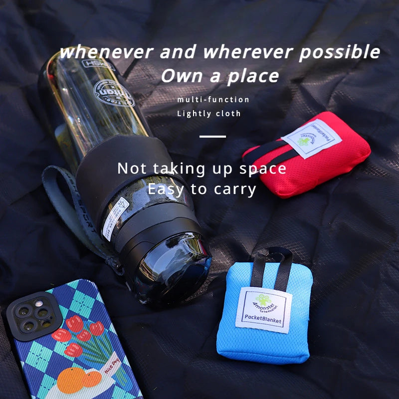 Ultra-Light Pocket Picnic Mat – Sand-Proof & Waterproof