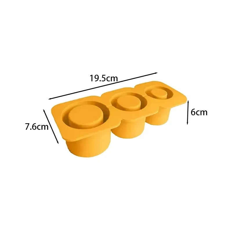 Silicone Ice Mold with Lid – Cylinder Shape for Tumblers, Freezer Bin for Drinks & Cocktails