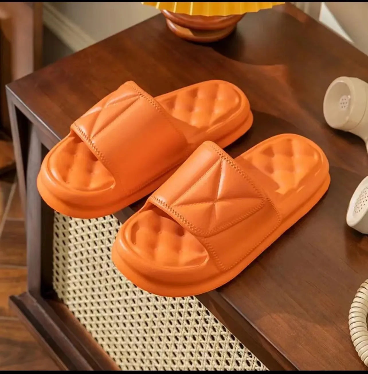 Unisex Macaron Color Slippers – Comfortable Non-Slip Home Shoes