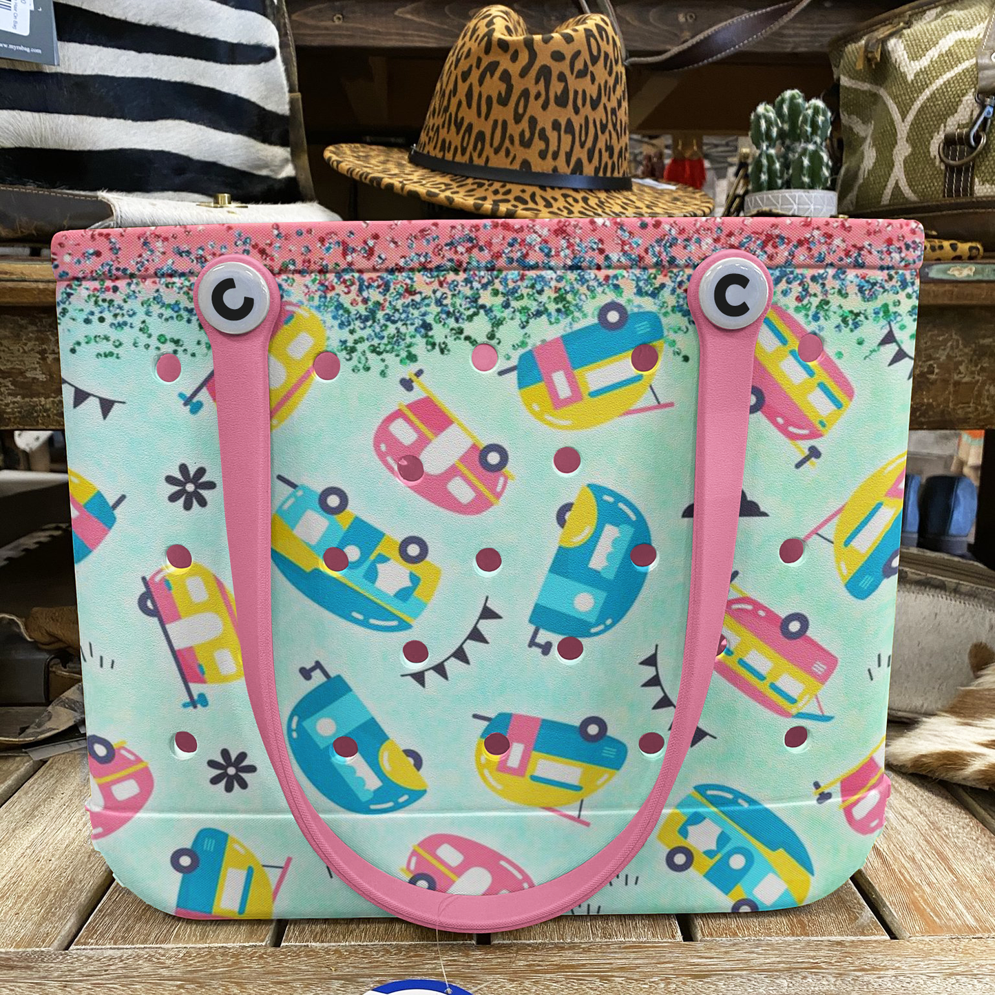 Ceeprints Cee™ Bag Rolling Fun