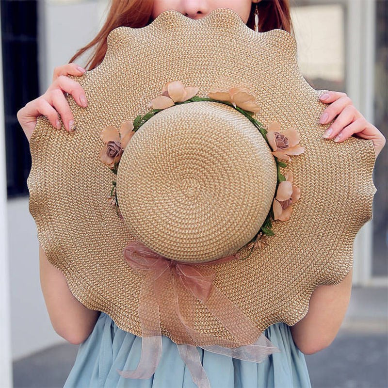 Korean-Style Wide Brim Straw Hat – Fashionable Sun Protection for Women