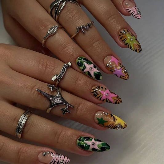 Dopamine 3D No. 11 press-on nails
