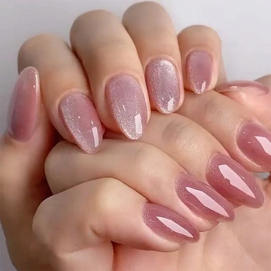 Metallic Cat Eye Almond No. 05 press-on nails
