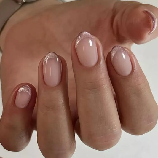 Metallic Cat Eye Almond No. 10 press-on nails