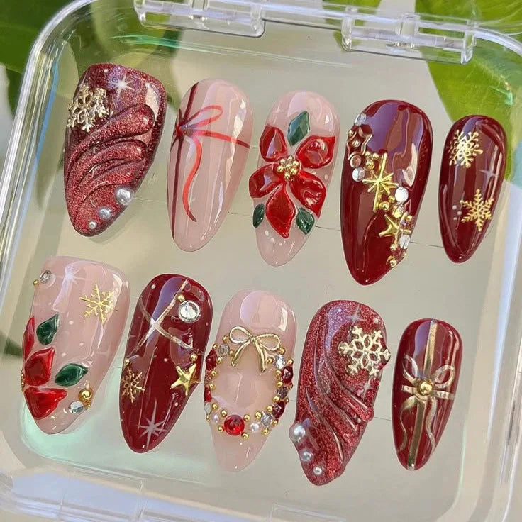 Holiday Glitter Almond No. 18 press-on nails