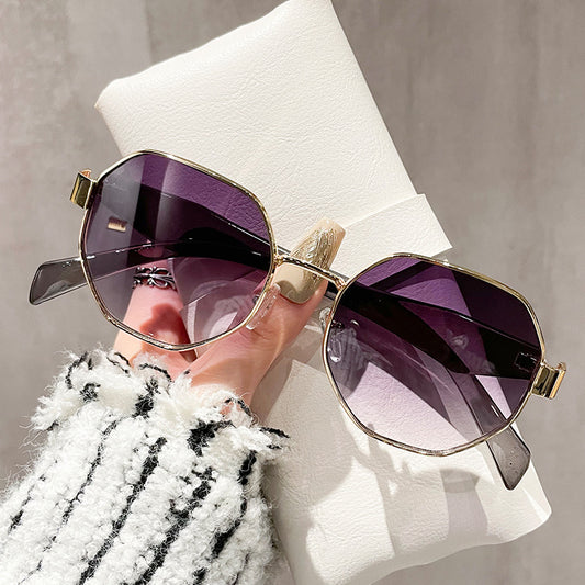 Retro Polygonal Metal Sunglasses – Fashion UV400 Eyewear