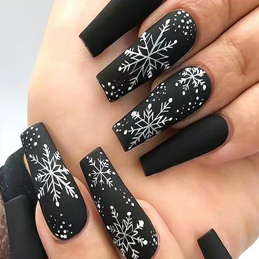 Christmas Cheer No. 07 press-on nails