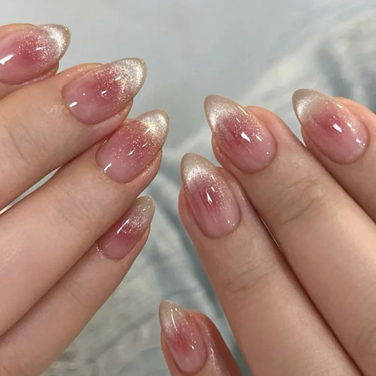 Metallic Cat Eye Almond No. 01 press-on nails