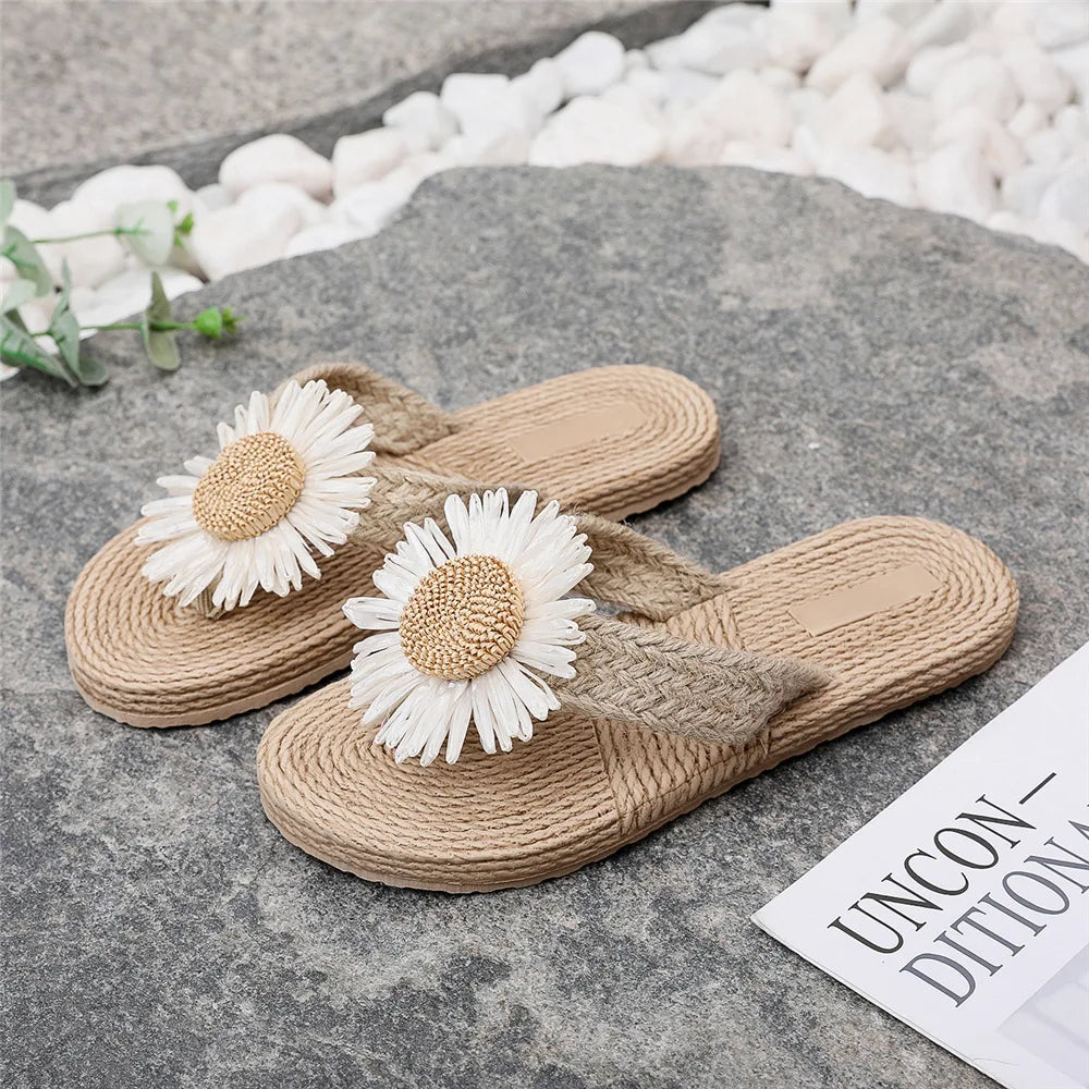 Ceeprints Faux Grass Sandals