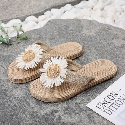 Ceeprints Faux Grass Sandals