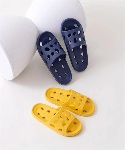 Summer Non-Slip Leaky Slippers – Unisex EVA Sandals for Home & Beach