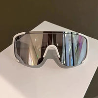 White frame silver