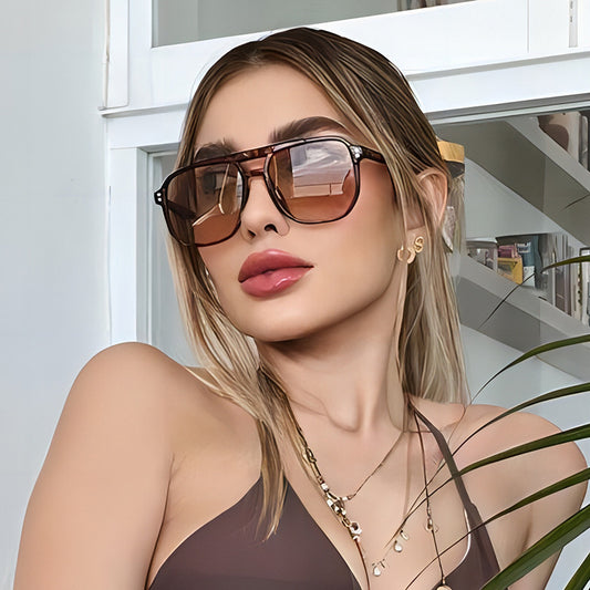 Vintage Square Sunglasses – Chic UV400 Eyewear for Men & Women