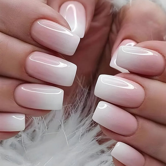 Nude Cat Eye French No. 17 press-on nails
