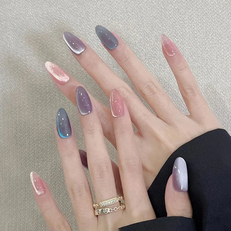 Metallic Cat Eye Almond No. 15 press-on nails