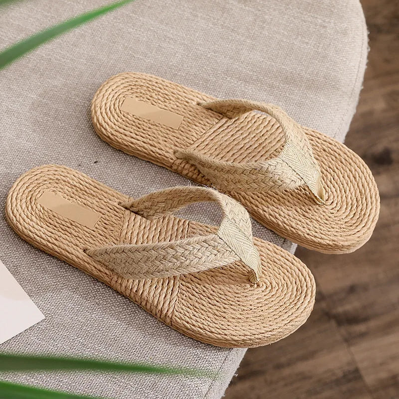 Ceeprints Faux Grass Sandals