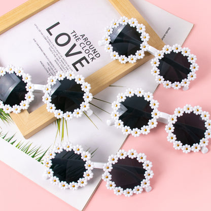 Ceeprints 5PCS Daisy Flower Sunglasses – Fun Party Photo Props