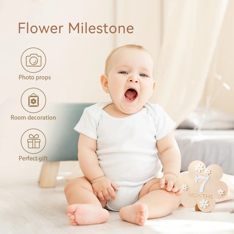 Ceeprints® Set Wooden Baby Month Milestone Card
